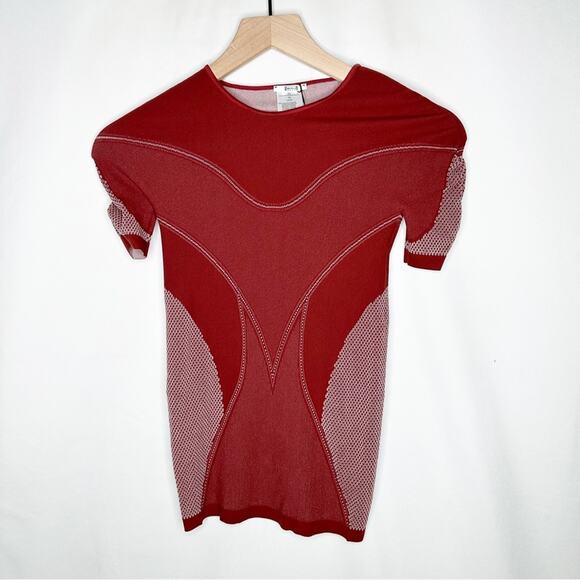 WOLFORD Zen Shirt Currant Berry/Ash NWT in XS - Picture 2 of 8